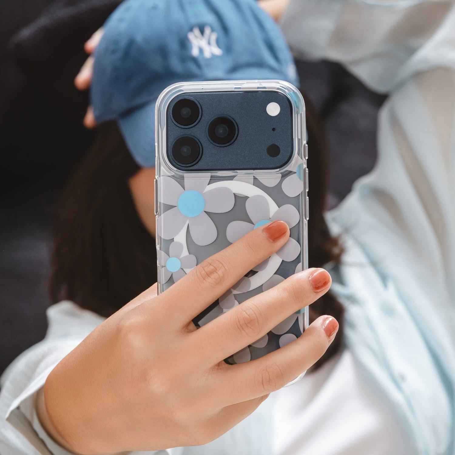 Fleur 3D Patterned Shockproof