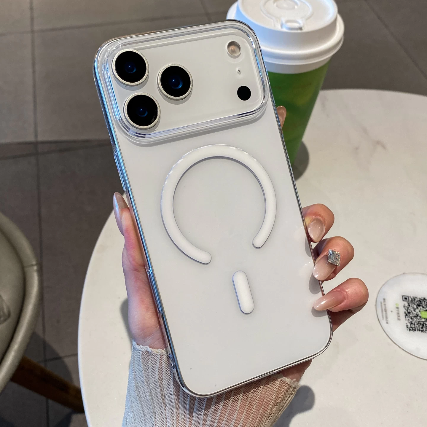 Ultra Thin Claer Cases White