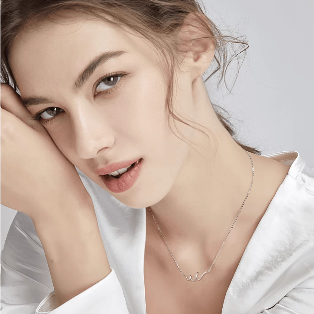 Heartbeat Necklace – Wavy Curve Clavicle Chain