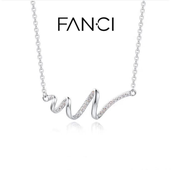 Heartbeat Necklace – Wavy Curve Clavicle Chain SILVER