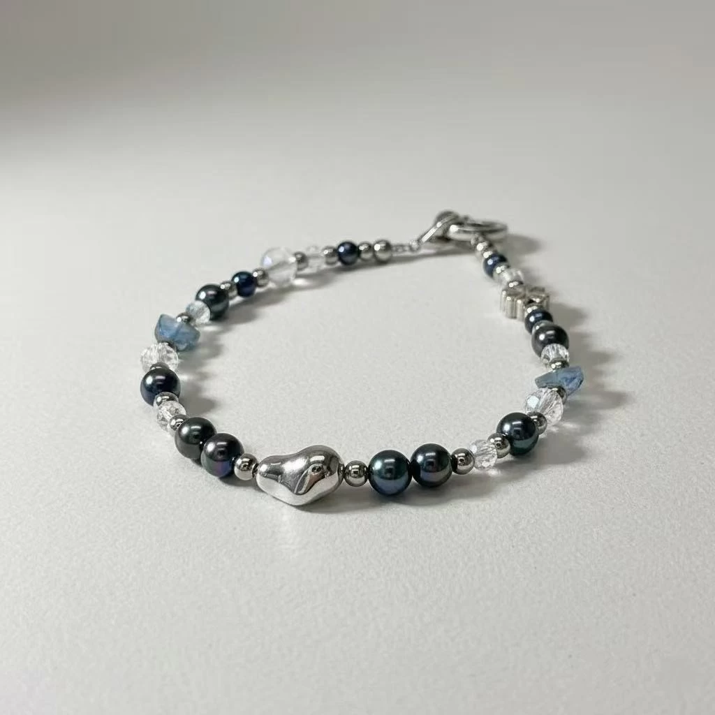 Iridescent Black Pearl Charm