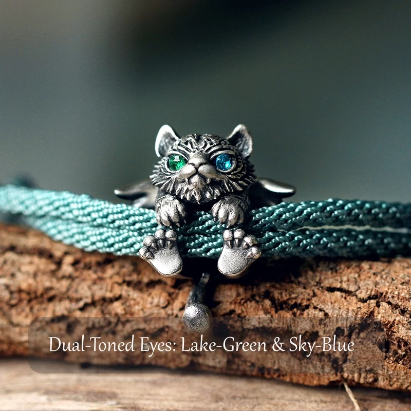 RAINKLAND “Tiger Within” Vintage Bracelet Green Blue