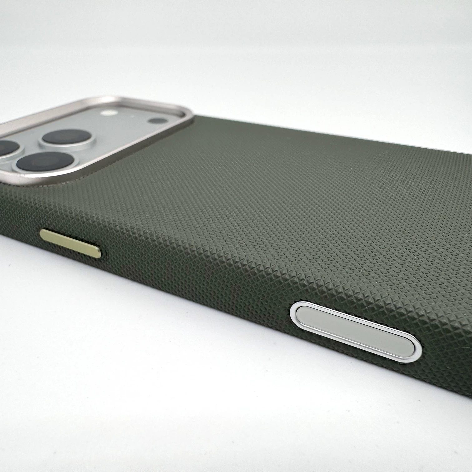 Diamond-patterned Leather Case