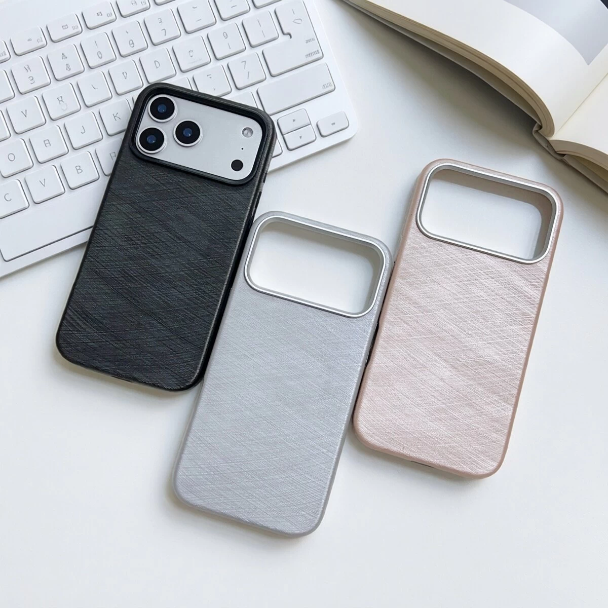 Golden Silk Brocade Case